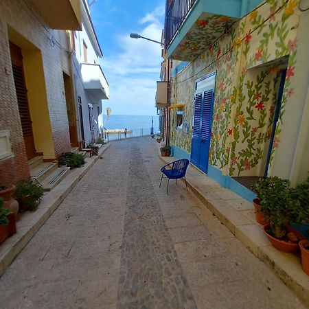 Casa Vacanze Marco Polo Vista Mare Trappeto  Luaran gambar
